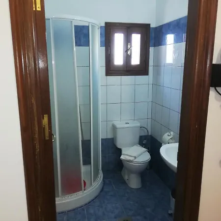 Stefanos Gerakios Apartment's By Climbinghouse