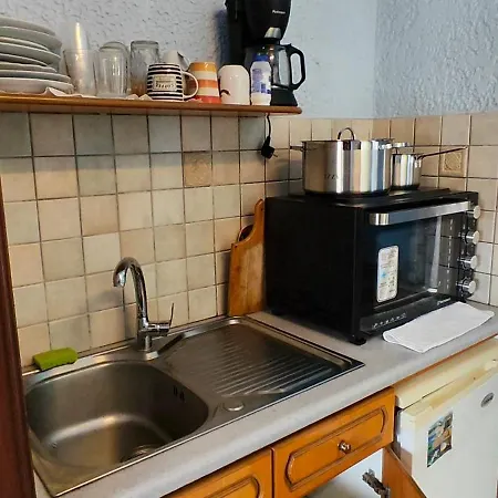 Stefanos Gerakios Apartment's By Climbinghouse Panormos (Kalymnos)