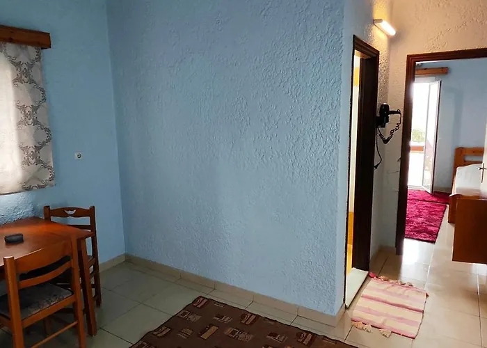 Stefanos Gerakios Apartment's By Climbinghouse *