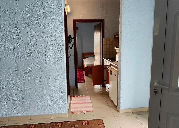 Stefanos Gerakios Apartment's By Climbinghouse *